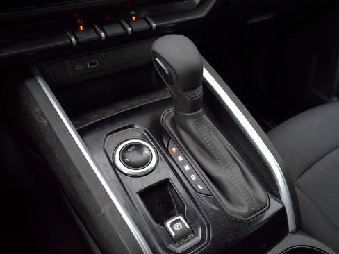 Used 2024 Chevrolet Colorado W/T w/ WT Convenience Package II image 14