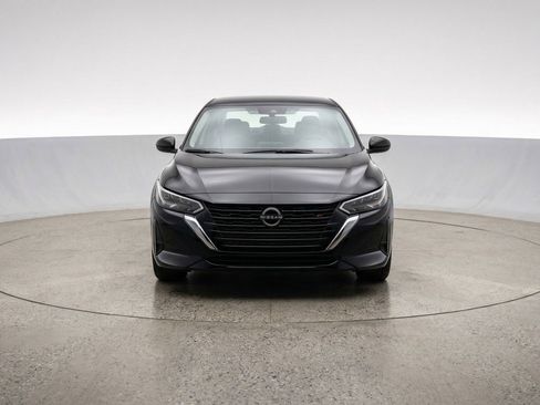 Used 2025 Nissan Sentra SV FWD image 2
