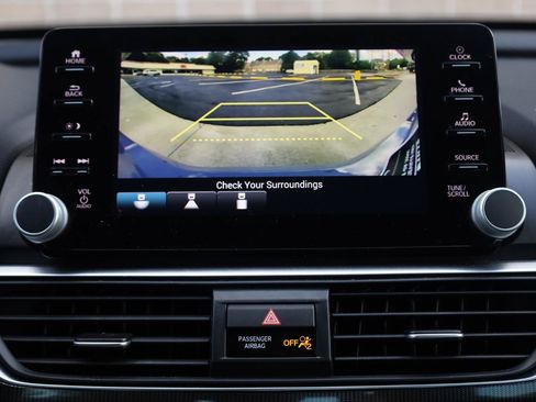 Used 2022 Honda Accord Sport image 38