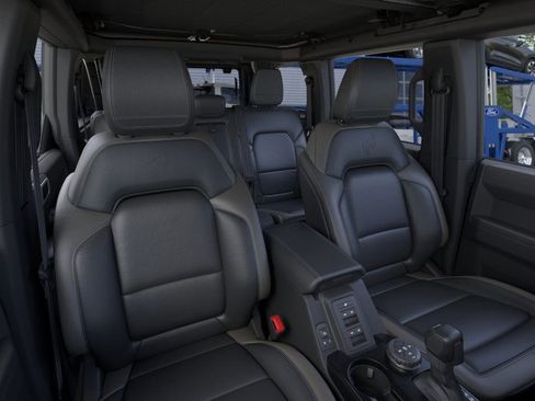 New 2026 Ford Bronco Outer Banks image 13