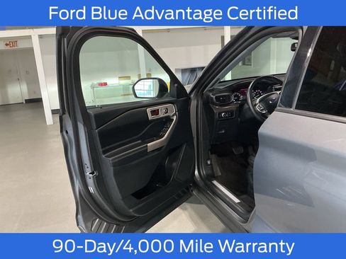 Certified 2023 Ford Explorer Limited w/ Equipment Group 301A image 11
