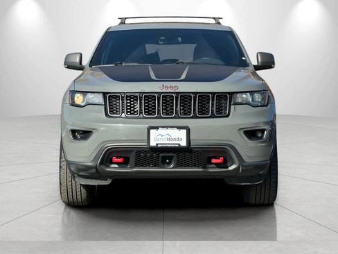 Used 2019 Jeep Grand Cherokee Trailhawk AWD/4WD image 10