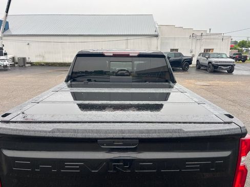 Used 2019 Chevrolet Silverado 1500 RST w/ True North Edition AWD/4WD image 5