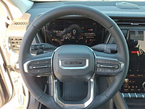 New 2026 GMC Terrain Denali w/ LPO, Floor Liner Package image 19