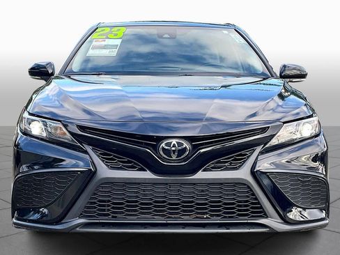 Certified 2023 Toyota Camry SE image 3