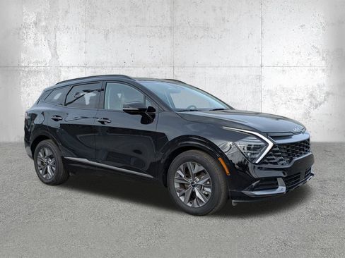 Certified 2025 Kia Sportage SX image 2