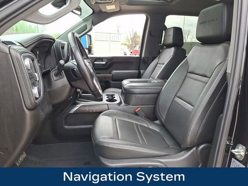 Used 2022 GMC Sierra 2500 Denali AWD/4WD image 2