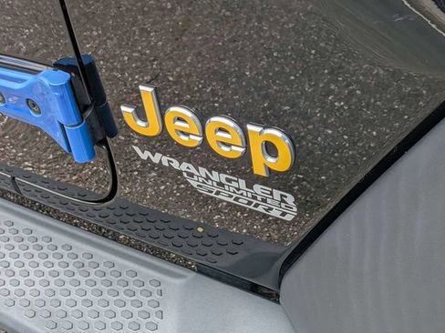 Used 2019 Jeep Wrangler Unlimited Sport S AWD/4WD image 12