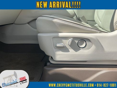 Used 2021 GMC Yukon XL Denali AWD/4WD image 15