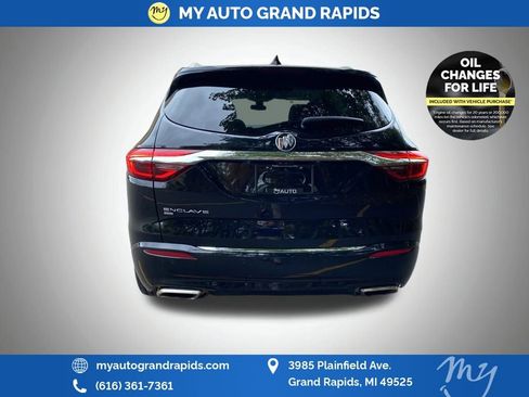 Used 2021 Buick Enclave Avenir w/ Avenir Technology Package image 19