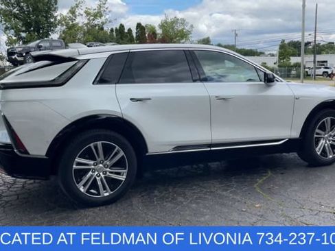 Used 2024 Cadillac Lyriq Tech w/ Driver Assist Package AWD/4WD image 8
