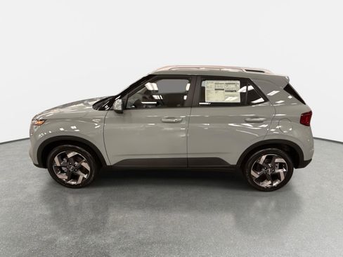 New 2026 Hyundai Venue SEL image 8