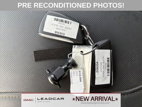 Used 2023 GMC Sierra 1500 SLT w/ SLT Premium Package AWD/4WD image 27