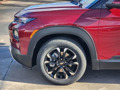 Used 2023 Chevrolet TrailBlazer LT image 9