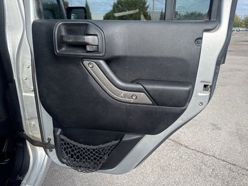 Used 2011 Jeep Wrangler Unlimited Sport image 14