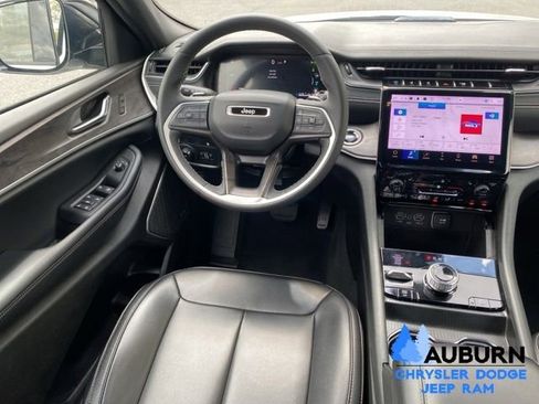 Used 2024 Jeep Grand Cherokee Limited 4xe AWD/4WD image 29