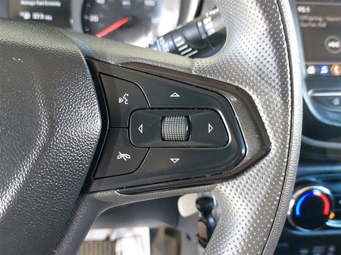 Used 2021 Chevrolet TrailBlazer LS image 17