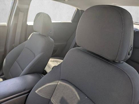 Used 2021 Chevrolet Malibu LS FWD image 13