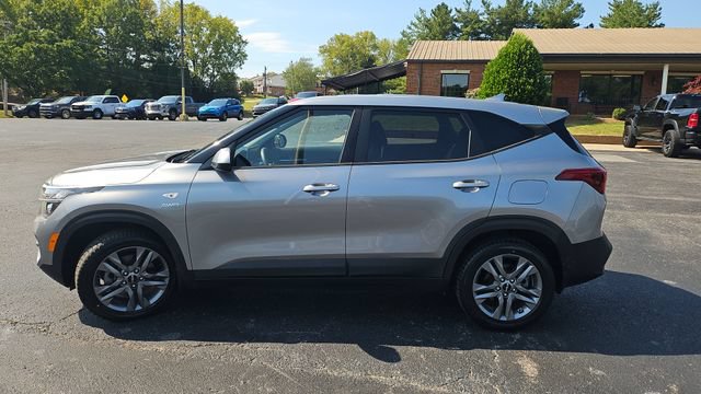 Used 2022 Kia Seltos LX AWD/4WD image 23