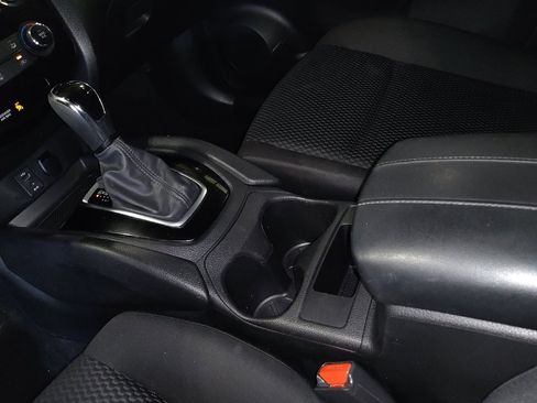 Used 2018 Nissan Rogue Sport S w/ S Appearance Package FWD image 26
