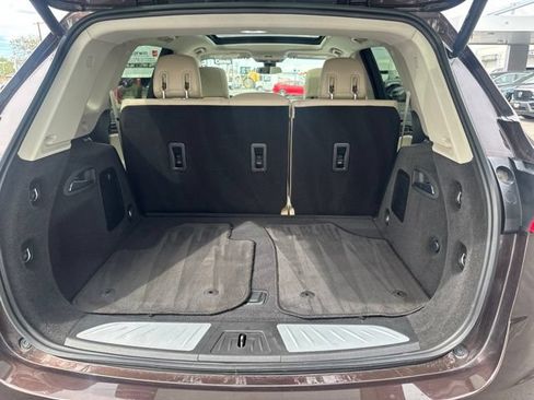 Used 2020 Buick Envision Premium w/ Driver Confidence Package AWD/4WD image 34