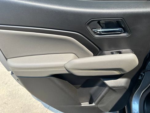 Certified 2025 Chevrolet Colorado ZR2 w/ Technology Package AWD/4WD image 19