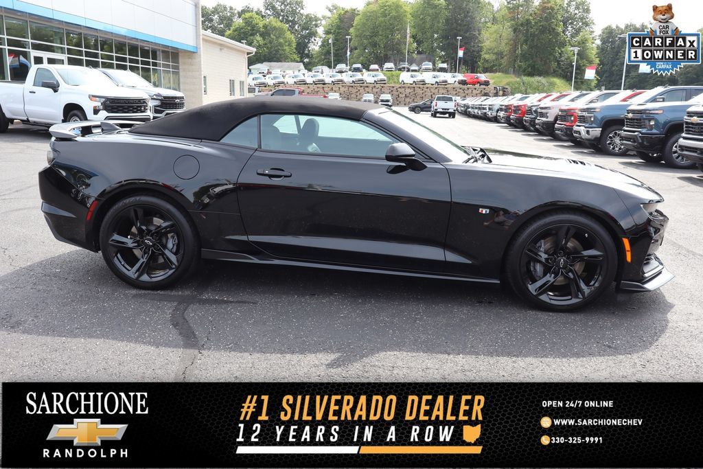Used 2022 Chevrolet Camaro SS RWD image 1