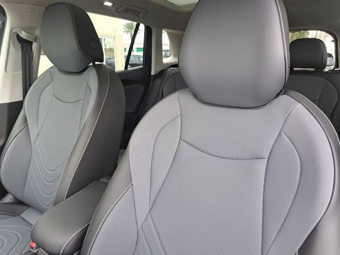 New 2026 Volkswagen Tiguan SE FWD image 24