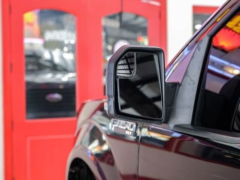 Used 2017 Ford F150 XLT w/ Equipment Group 302A Luxury image 40