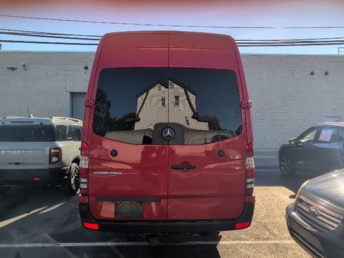 Used 2017 Mercedes-Benz Sprinter 2500 image 7