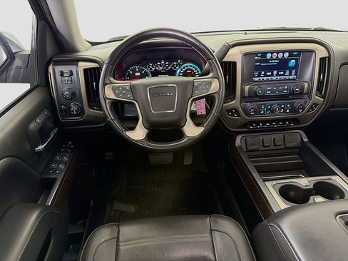 Used 2018 GMC Sierra 1500 Denali image 27