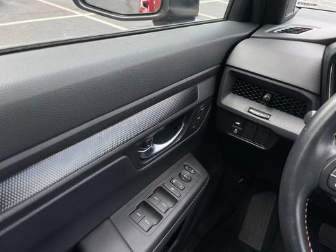 Certified 2025 Honda CR-V Sport-L image 23