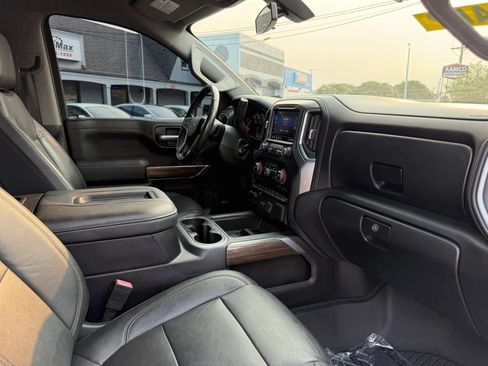 Used 2020 Chevrolet Silverado 1500 LT Trail Boss AWD/4WD image 18