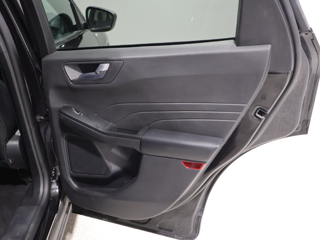 Used 2025 Ford Escape ST-Line AWD/4WD image 21