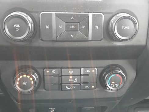 Used 2015 Ford F150 XL RWD image 28