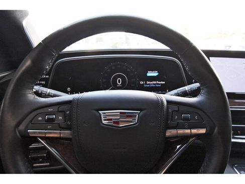 Used 2022 Cadillac Escalade Sport Platinum w/ LPO, ONYX Package image 13