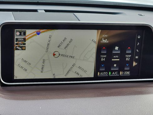 Used 2018 Lexus RX 450hL Luxury image 19