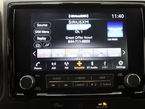 Used 2024 Nissan Frontier Pro-X RWD image 19