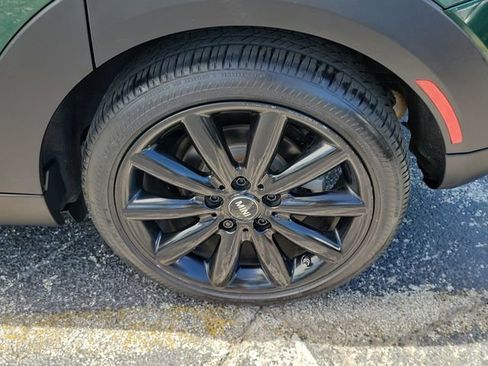 Used 2017 MINI Cooper 4-Door Hardtop FWD image 7