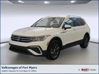 Certified 2024 Volkswagen Tiguan SE w/ Panoramic Sunroof Package