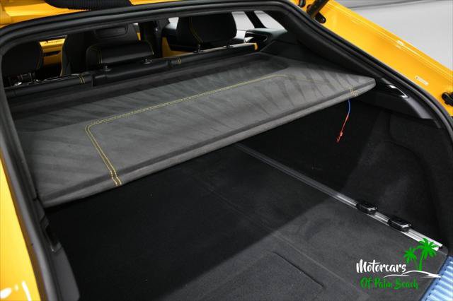 Used 2025 Lamborghini Urus SE AWD/4WD image 10