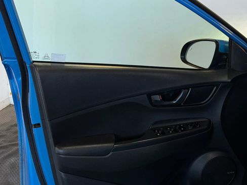 Used 2021 Hyundai Kona SEL Plus AWD/4WD image 12