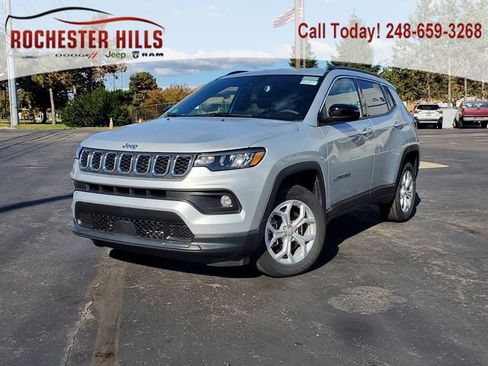 Certified 2024 Jeep Compass Latitude image 1