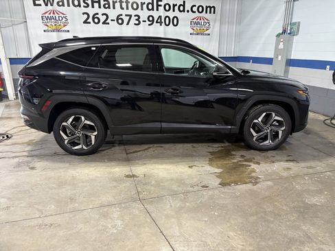 Used 2023 Hyundai Tucson Limited image 11