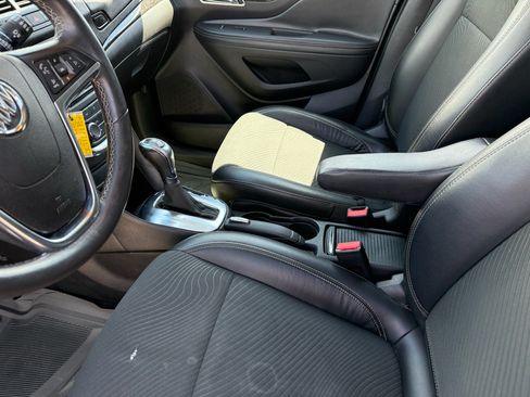 Used 2013 Buick Encore AWD image 22