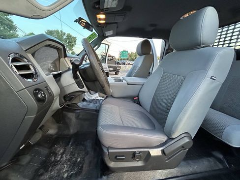 Used 2015 Ford F550 4x4 SuperCab Super Duty image 18