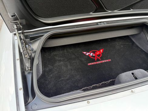 Used 2002 Chevrolet Corvette Convertible w/ Preferred Equipment Group2 RWD image 25