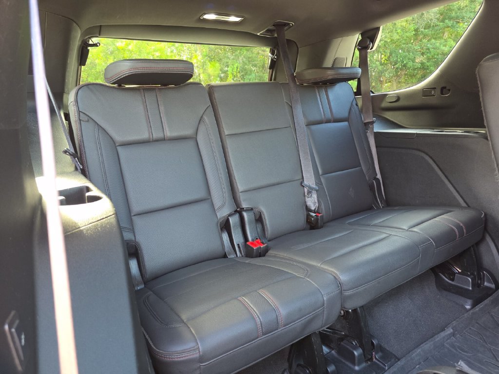 Used 2024 Chevrolet Tahoe RST w/ Luxury Package RWD image 19