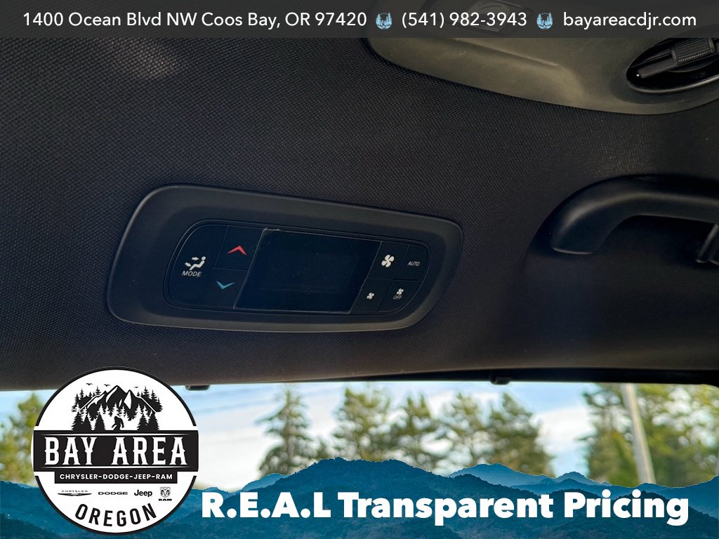 New 2026 Chrysler Pacifica Select w/ S Appearance Package FWD image 27