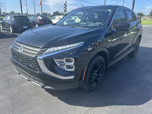 Used 2024 Mitsubishi Eclipse Cross LE AWD/4WD image 1